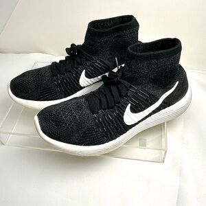 Nike LunarEpic Flyknit Running Shoes Black - Size 9